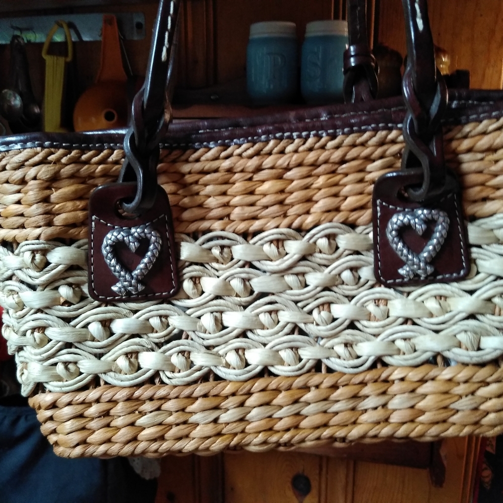 Purse - Picture 3 of 3